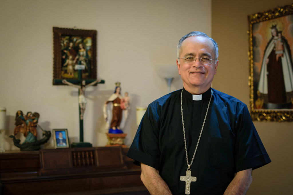 El obispo auxiliar de Managua, Silvio José Báez, conversó en exclusiva con Niú. | Foto: Franklin Villavicencio. Niú